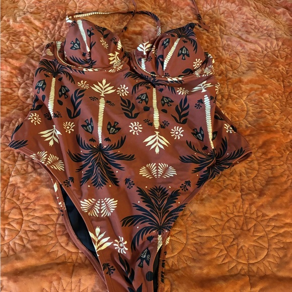 Cupshe one piece swimsuit NWOT - Picture 5 of 5